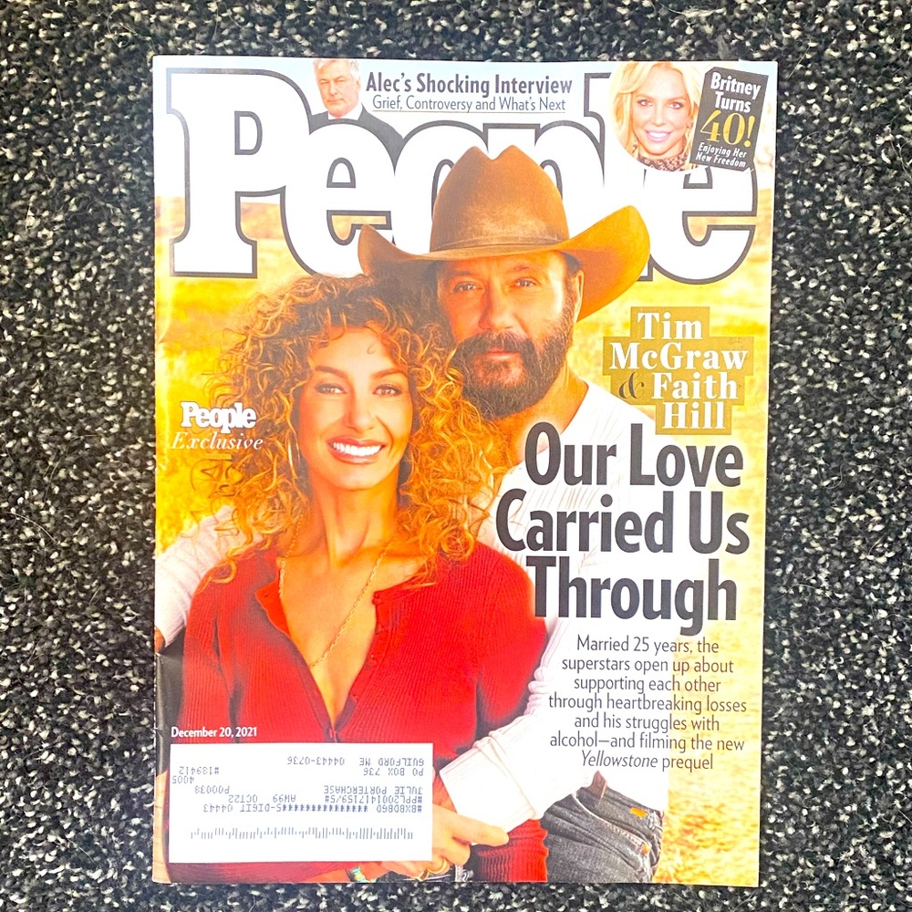 People magazine Tim McGraw and faith hill, brand new unopened, ships immediately